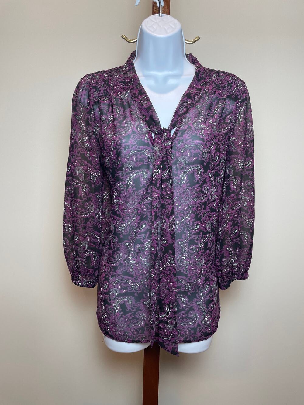 LOFT Blouse Size M Purple Magenta Paisley Sheer Long Sleeve V Neck Boho